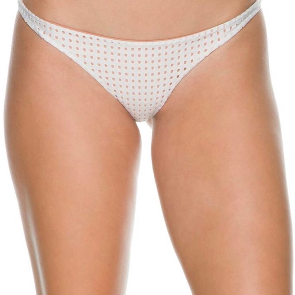 white mesh acacia bottoms